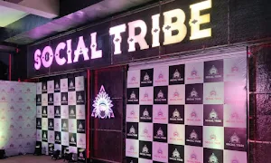 Social Tribe - Logo