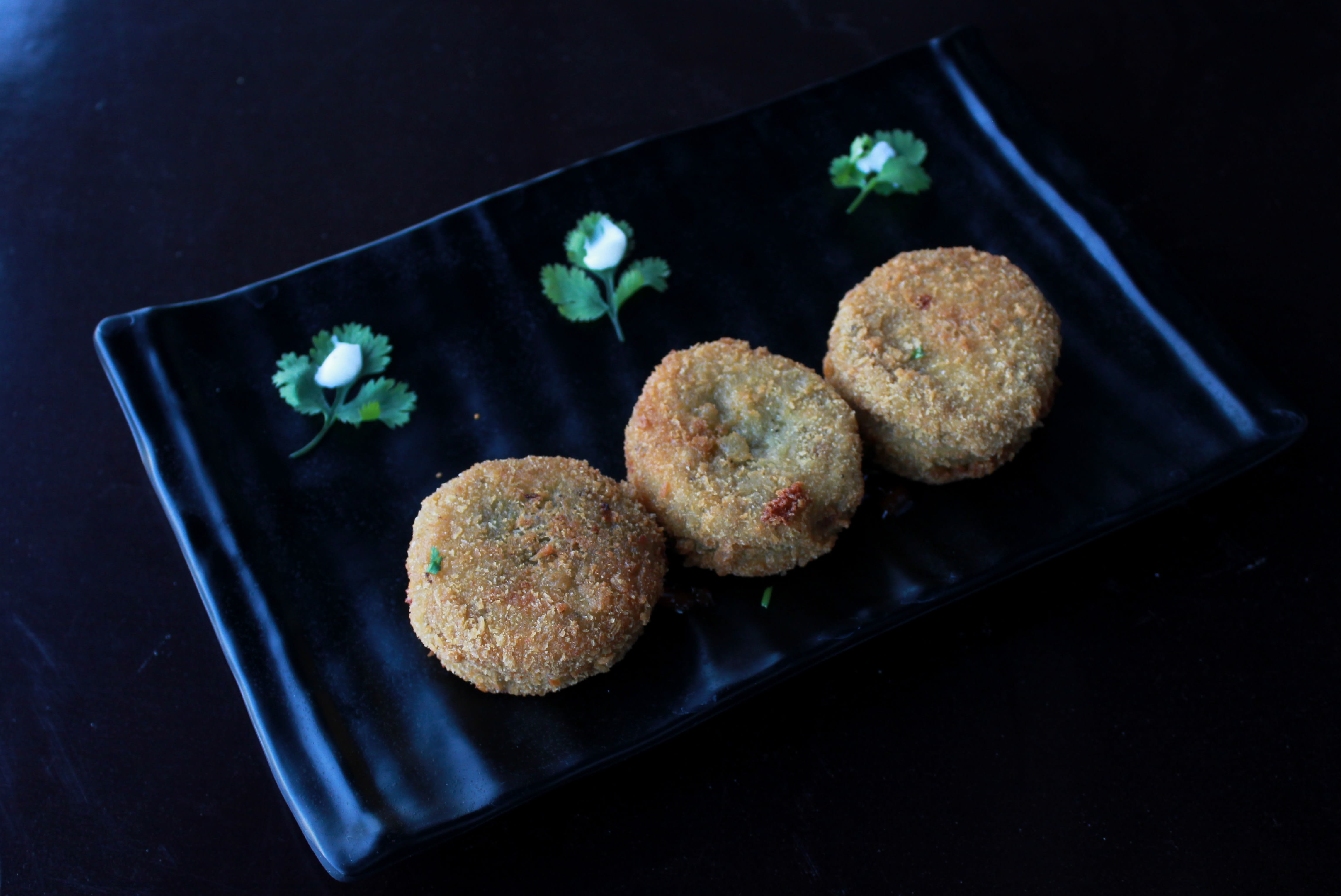 Solapur Bhaji & Vadapav - Logo
