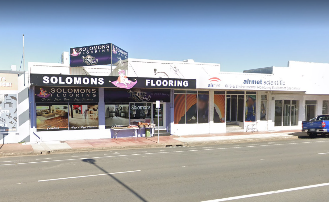 Solomons Flooring - Logo