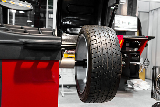 Solways Tyre & Mechanical - Logo