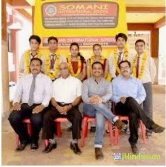 Somani International School - Logo