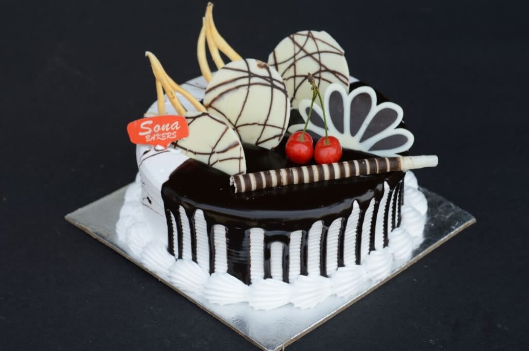 Sona Bakers - Logo