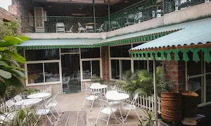 Sparrows Pizzeria - Cover photo