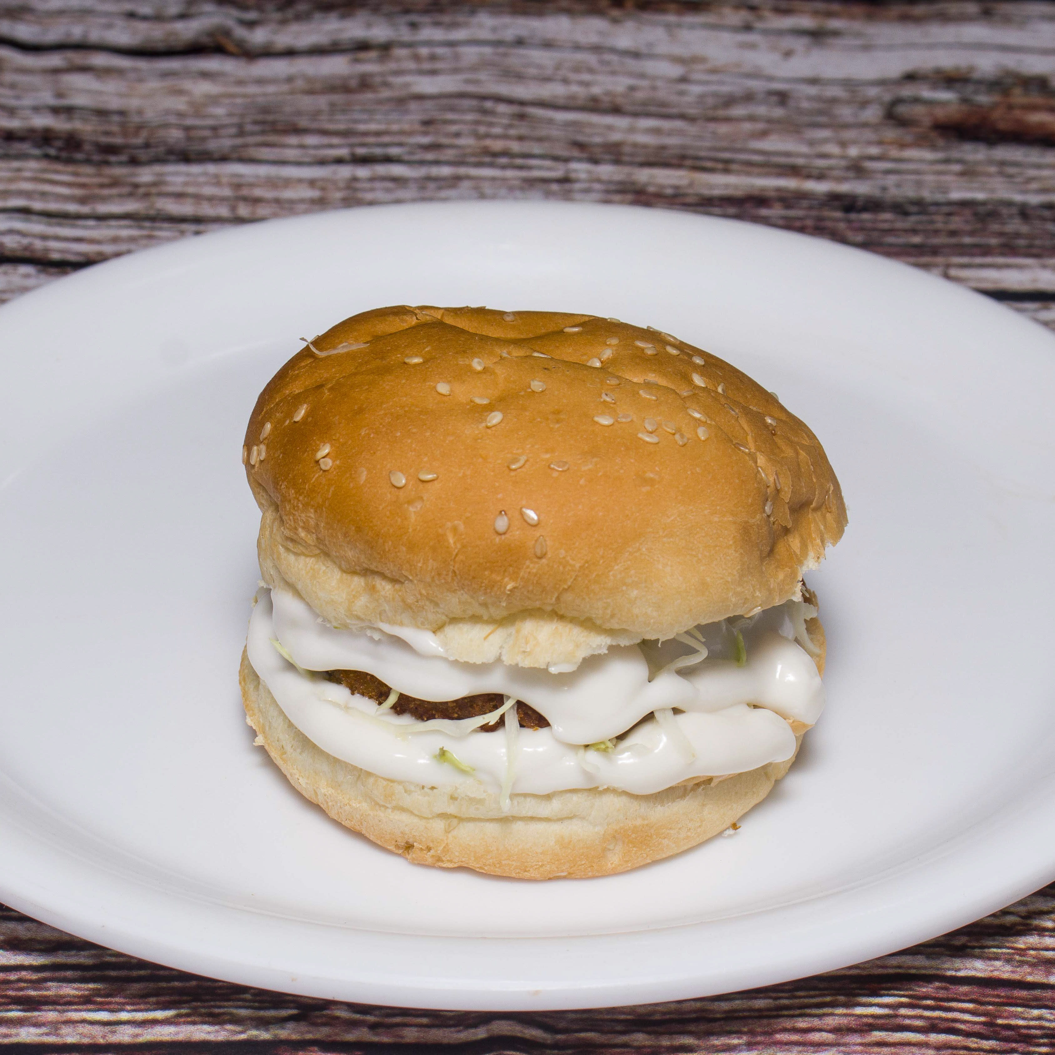 S P Burger - Logo