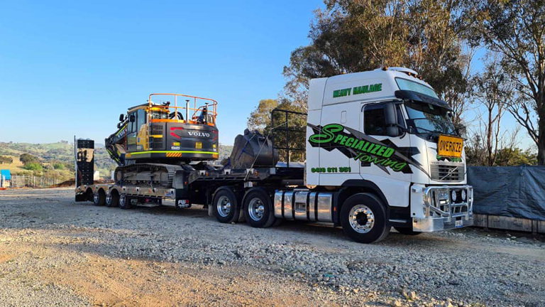 Specialized Towing - Logo