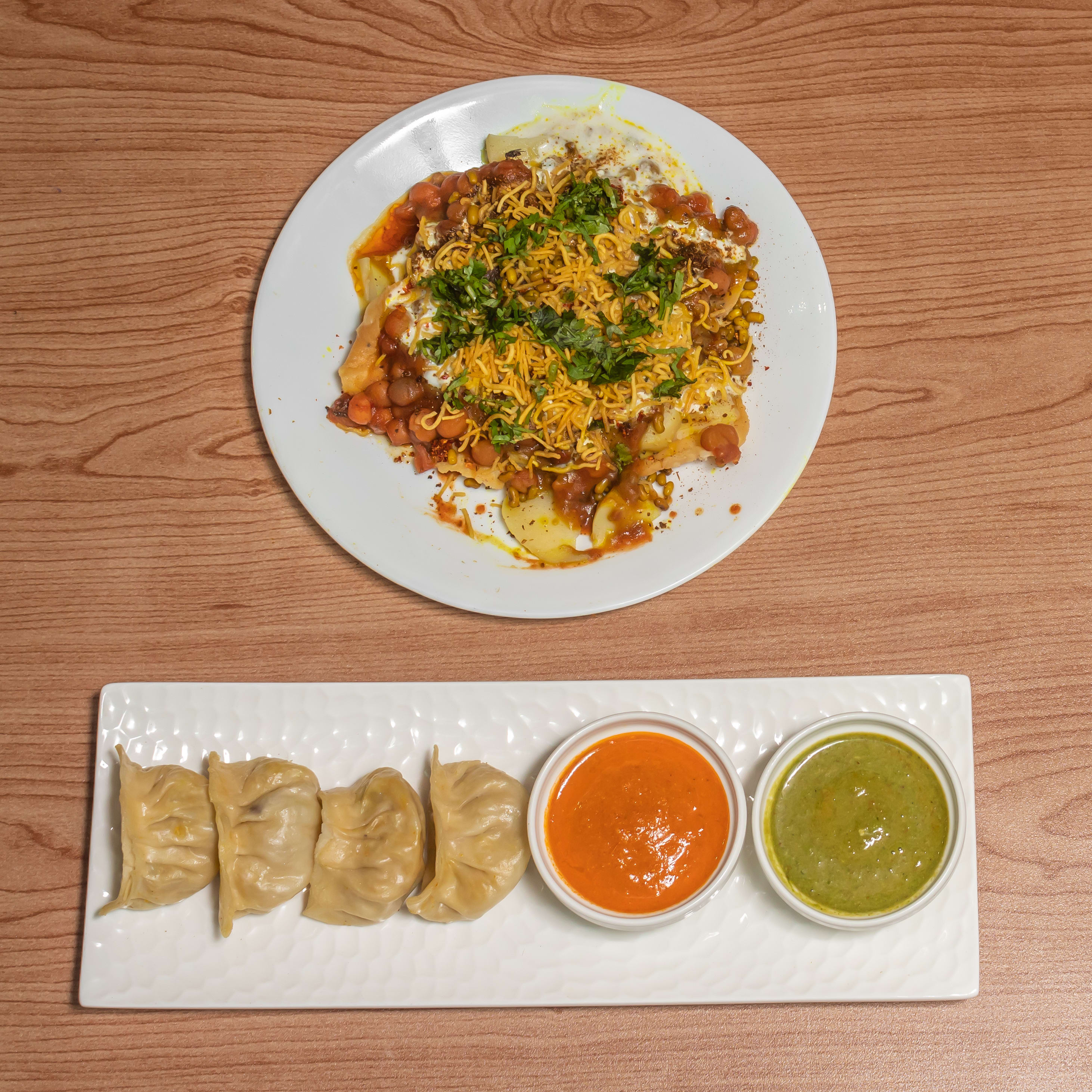 Spicy Chat & Momos - Logo