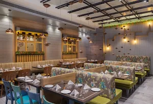 Splash Resto Bar - Logo