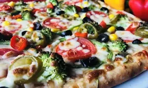 Square Pizza - Logo