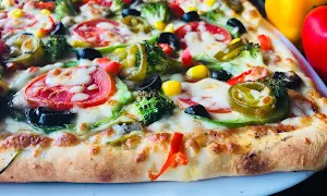 Square Pizza - Cover photo