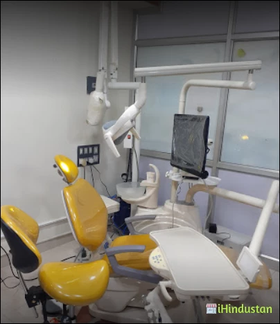 S R Dental Clinic - Logo