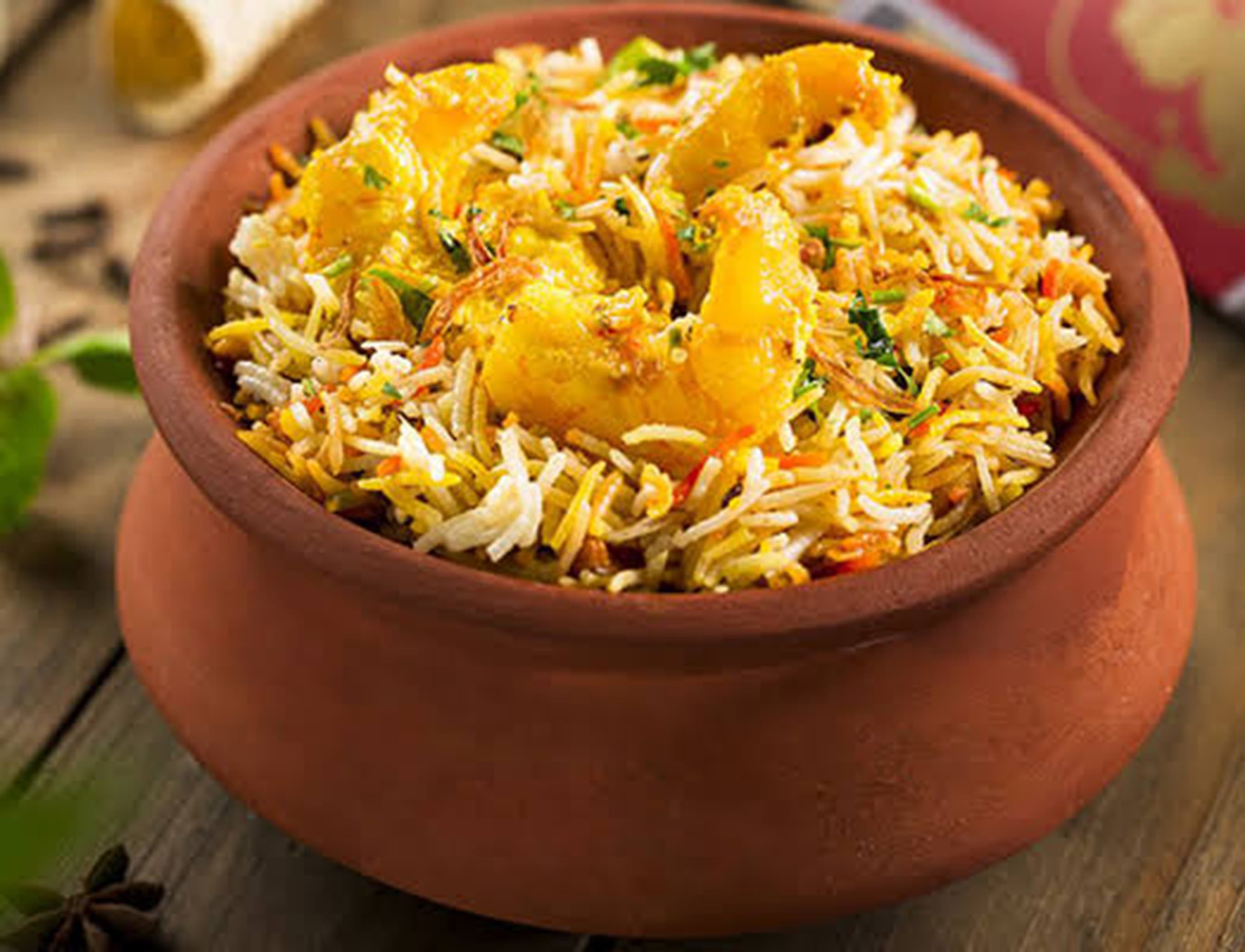Sree Rangayaas Food Zone - Logo