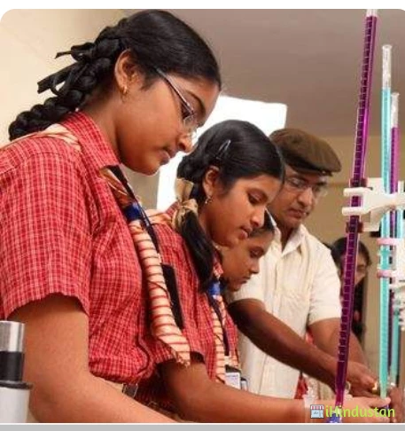 Sri Chaitanya Techno School - Logo