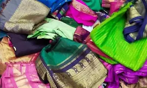 Sri Kanchi Silks Old Pattu Sarees Buyers - Logo