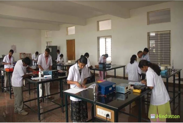 Srikantha First Grade College for Women - Logo
