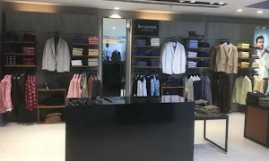 Sri Pandu Ranga Men's Wear - Logo
