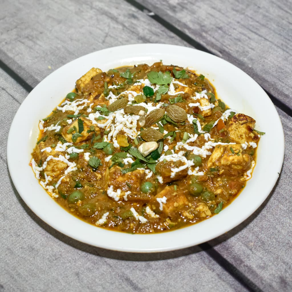 Sri Radhe Radhe Food Fantasy - Logo