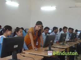 SS Educational Institute - Logo