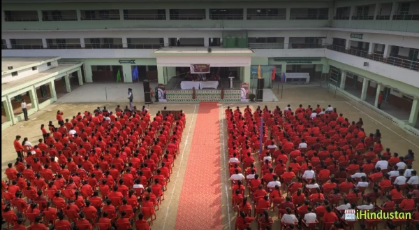 St Anjanis Public School - Logo