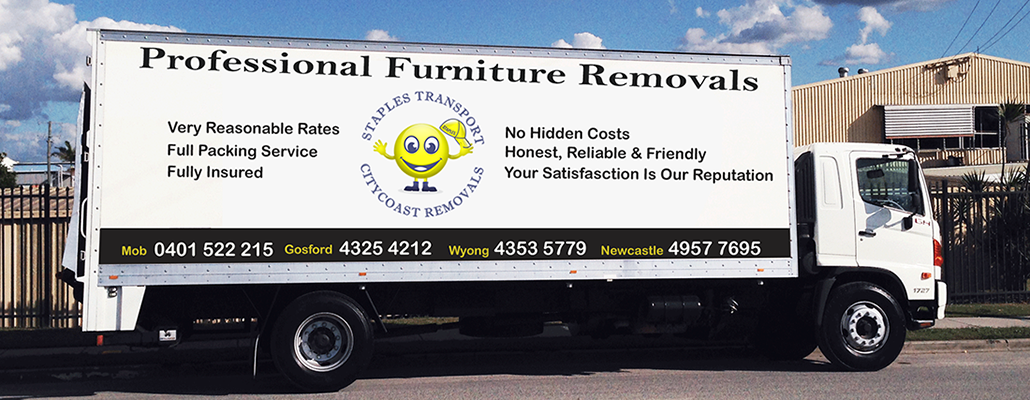 Staples Removals - Logo
