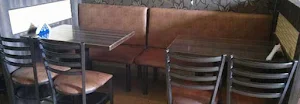 Status Bar & Restaurant - Logo