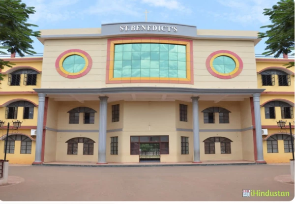 ST Bendict School - Logo