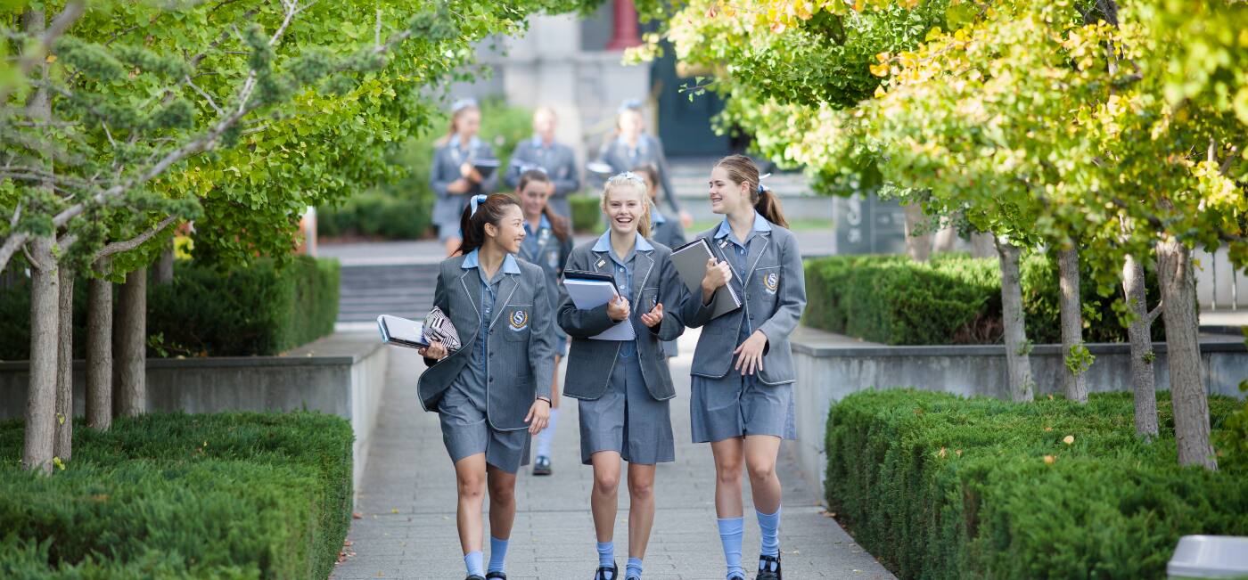 St Catherine's School - Logo