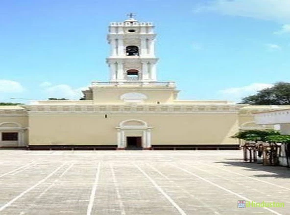 St. Clare's Senior Secondary School - Logo