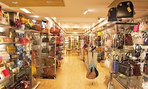 Stelatoes Shoes & Accessories - Logo