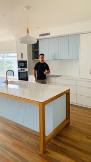 Stephen Veigel Kitchens - Logo