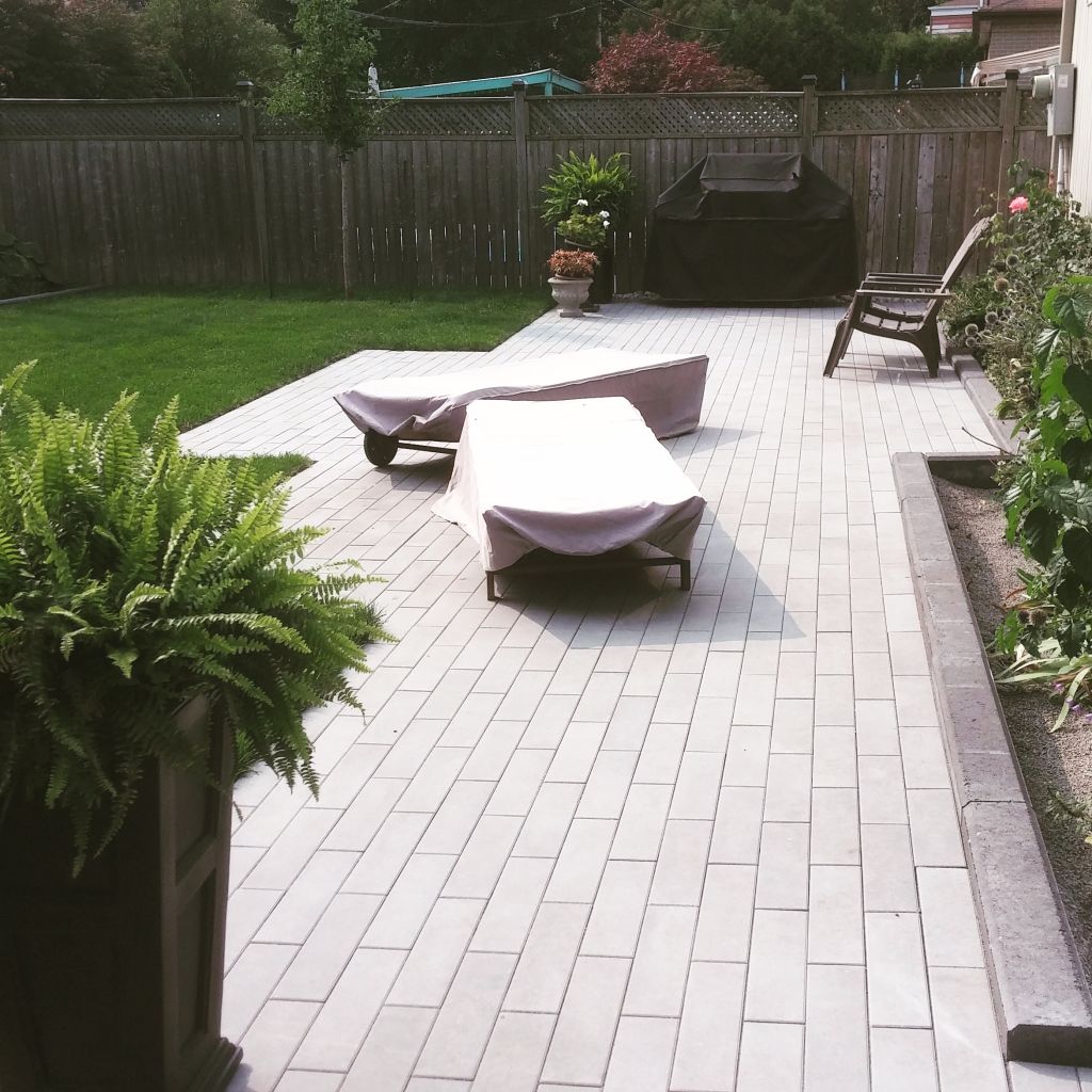 STEPnSTONE Landscaping - Logo