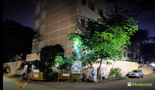 St. John's English School and Junior College - Logo