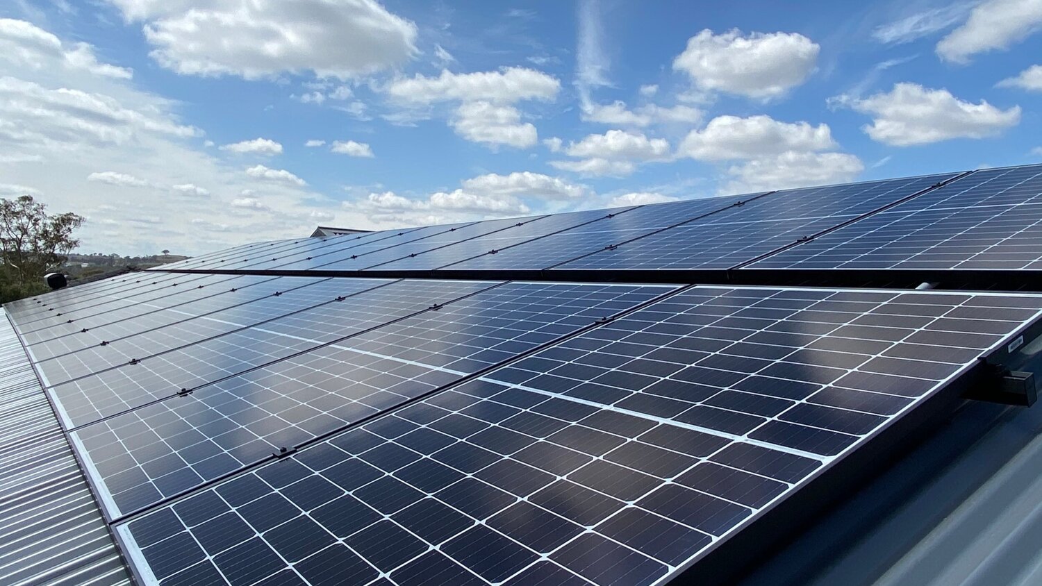Stored Solar - Logo