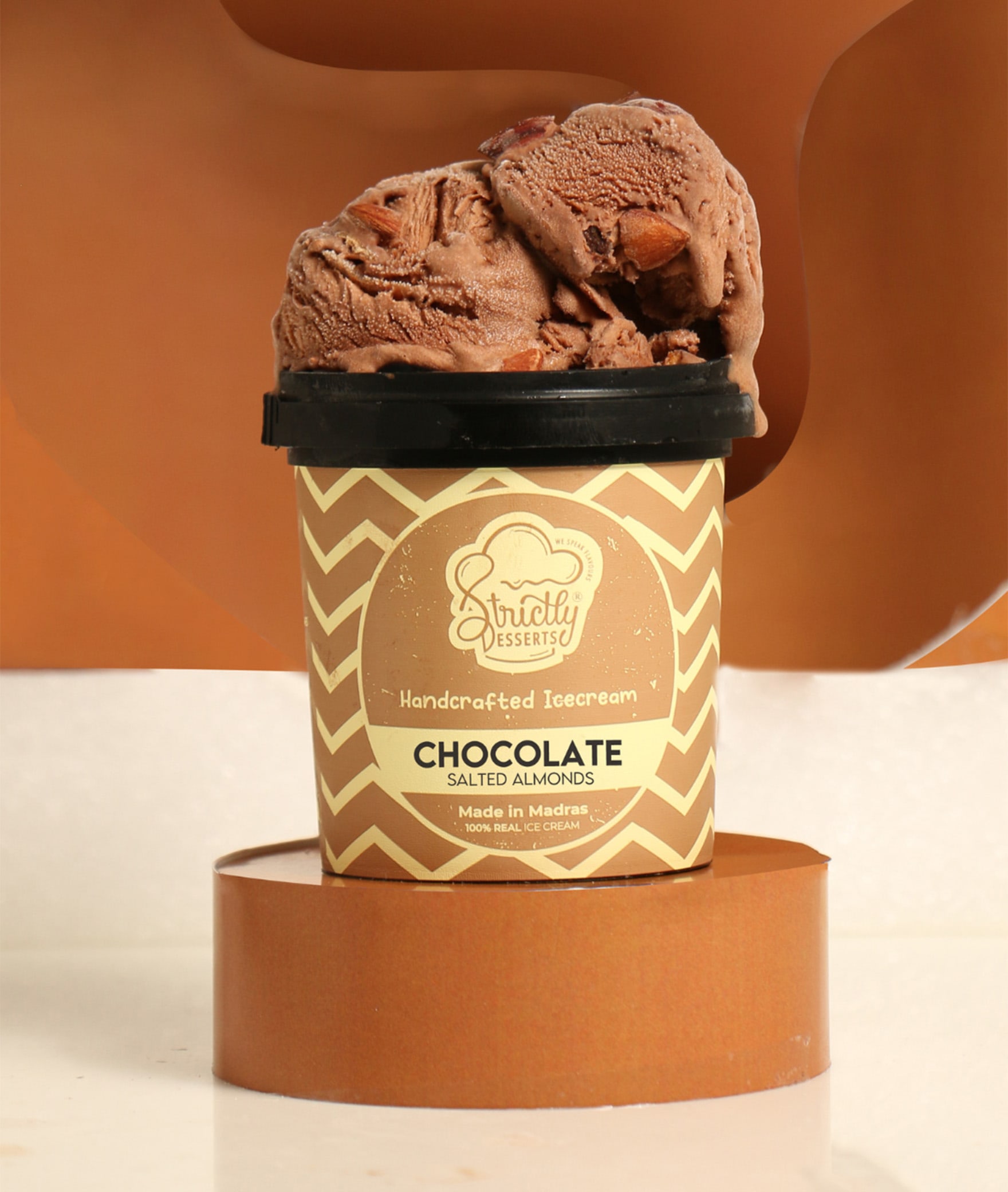 Strictly Desserts - Logo