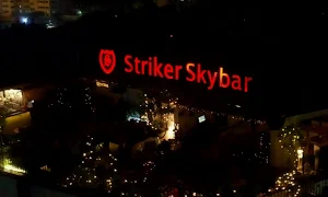 Striker Skybar - Logo