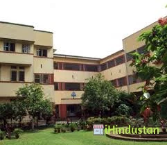 St Thomas Girls Schools - Logo