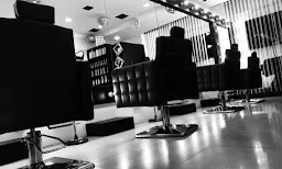 Style Mantra Unisex Saloon Academy - Logo