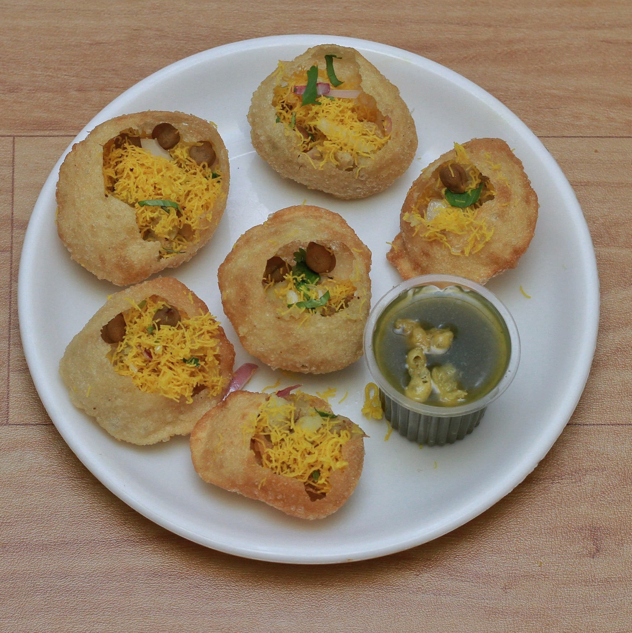 Subhash Panipuri(St Road) - Logo