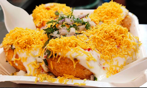 Sudama Bhel - Logo