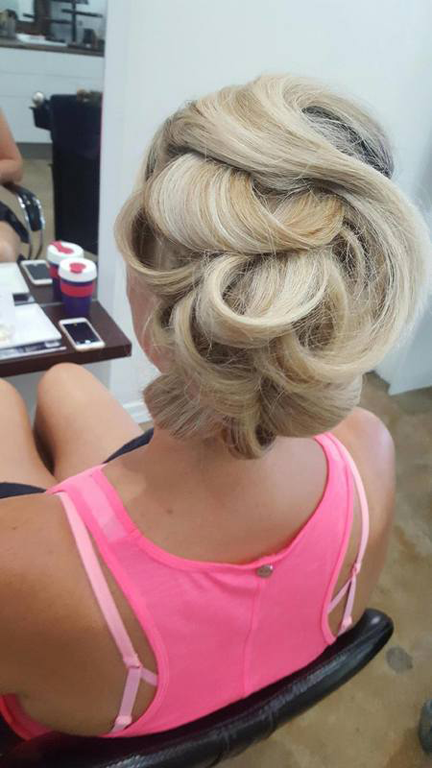 Suede Hair Skin Body - Logo