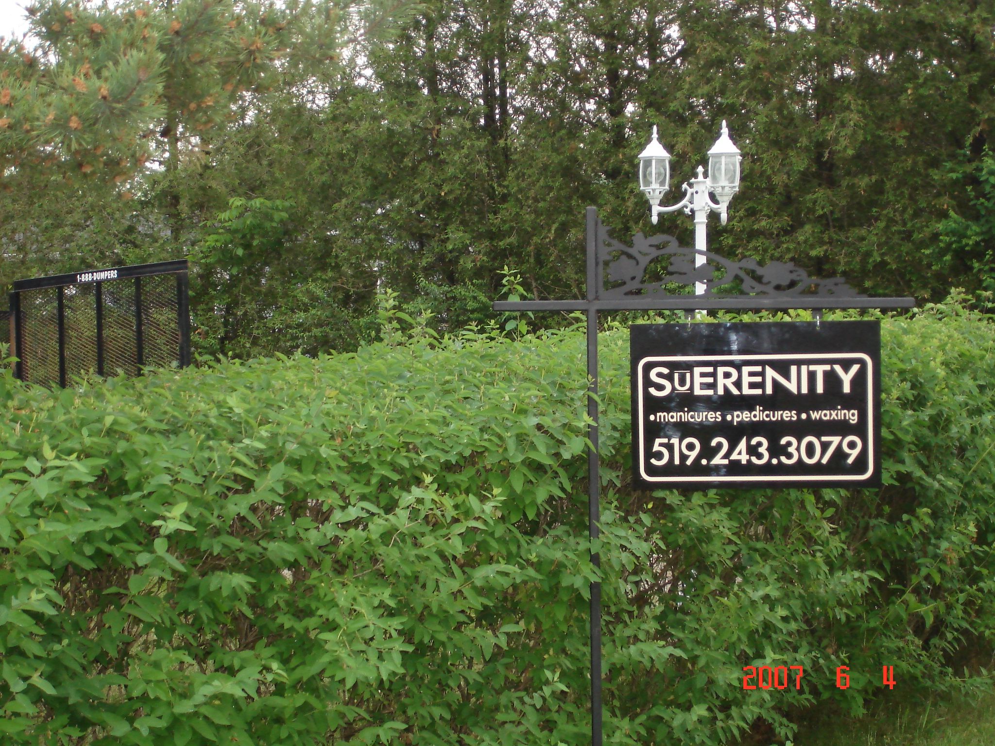 SueRenity Esthetics - Logo