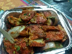 Suhani Tandoori Momo's - Logo