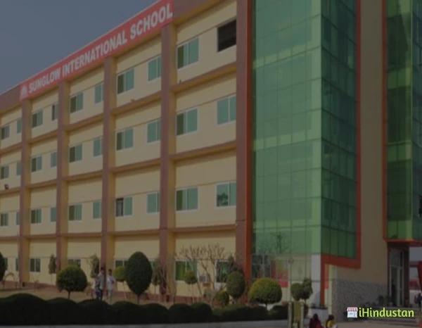 Sunglow International School - Logo