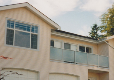 Sunny Exteriors - Logo