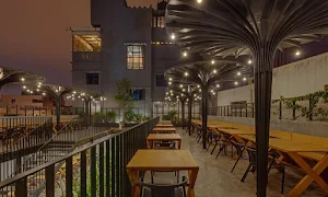 Sunrise Family Garden Bar & Restaurant - Cover photo
