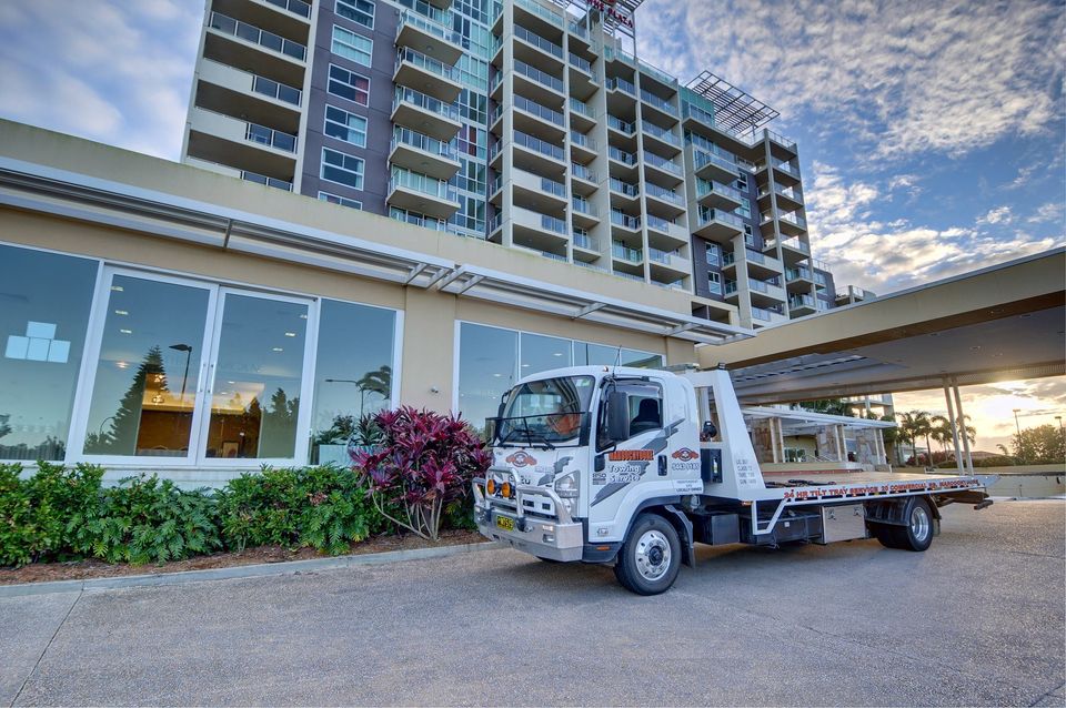 Sunshine Coast Towing - Logo
