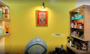 Sunswas Hair And Beauty - Logo