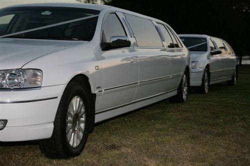 Superior Hire Cars - Logo