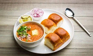 SURAVI VEG KITCHEN - Cover photo