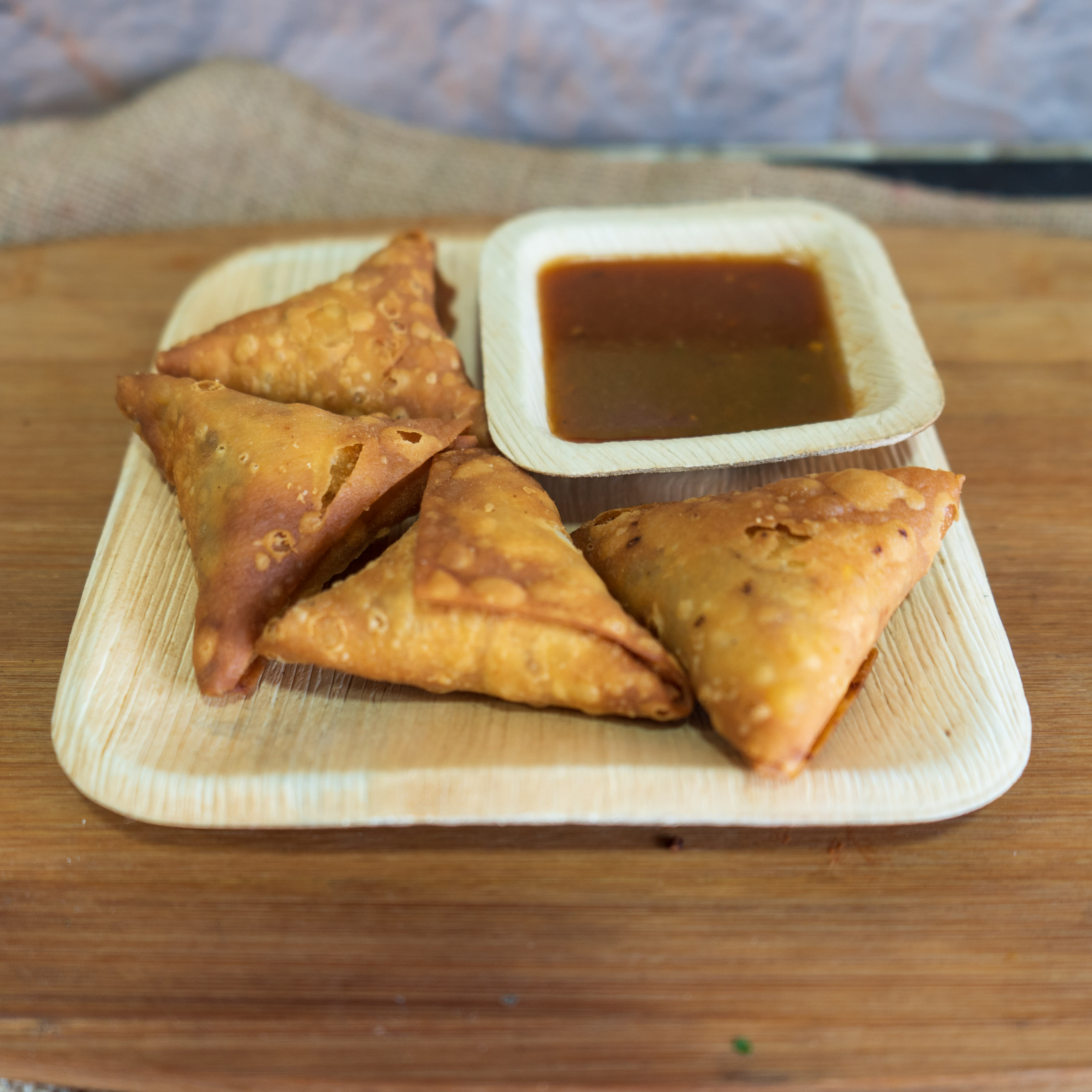 Surendranagar Snacks - Logo
