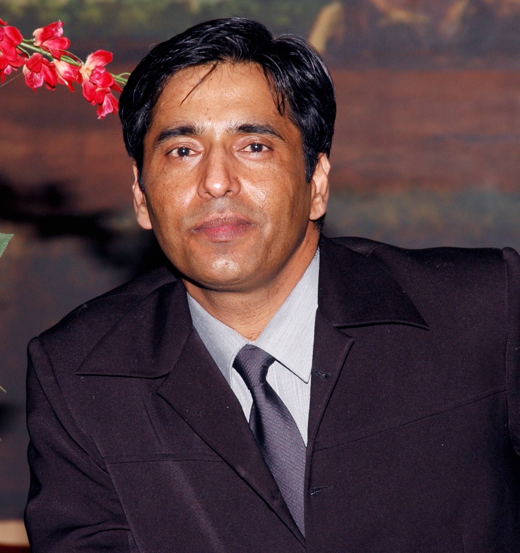 Surinder Bhatia, Broker- Indigo Mortgage Corporation - Logo